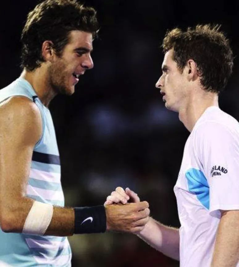 正是由于他 正是由于他